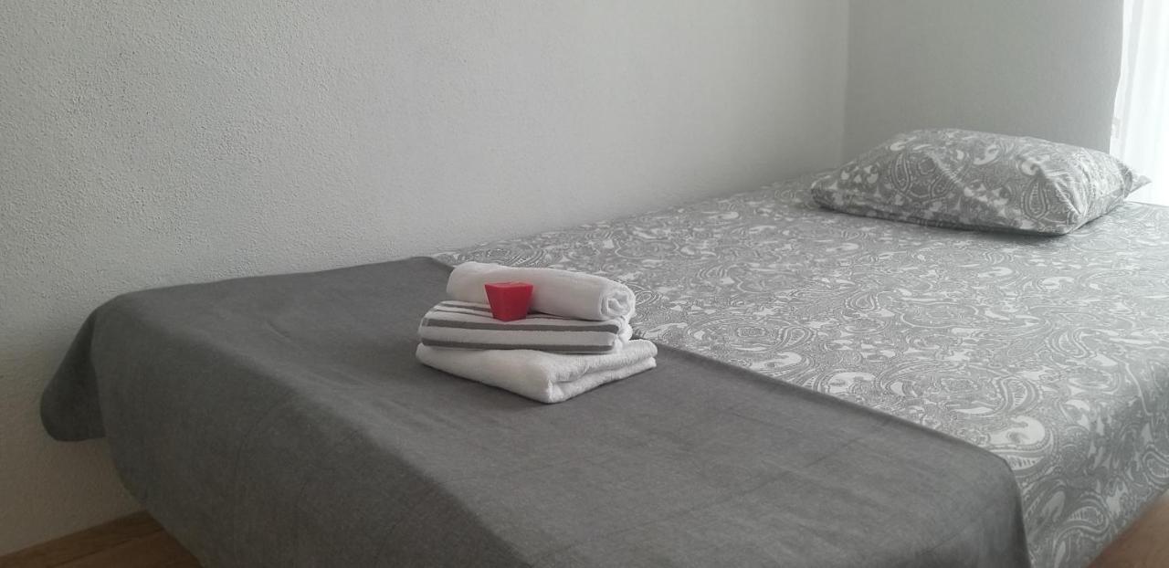 Apartment Sajra Kulen Vakuf Esterno foto