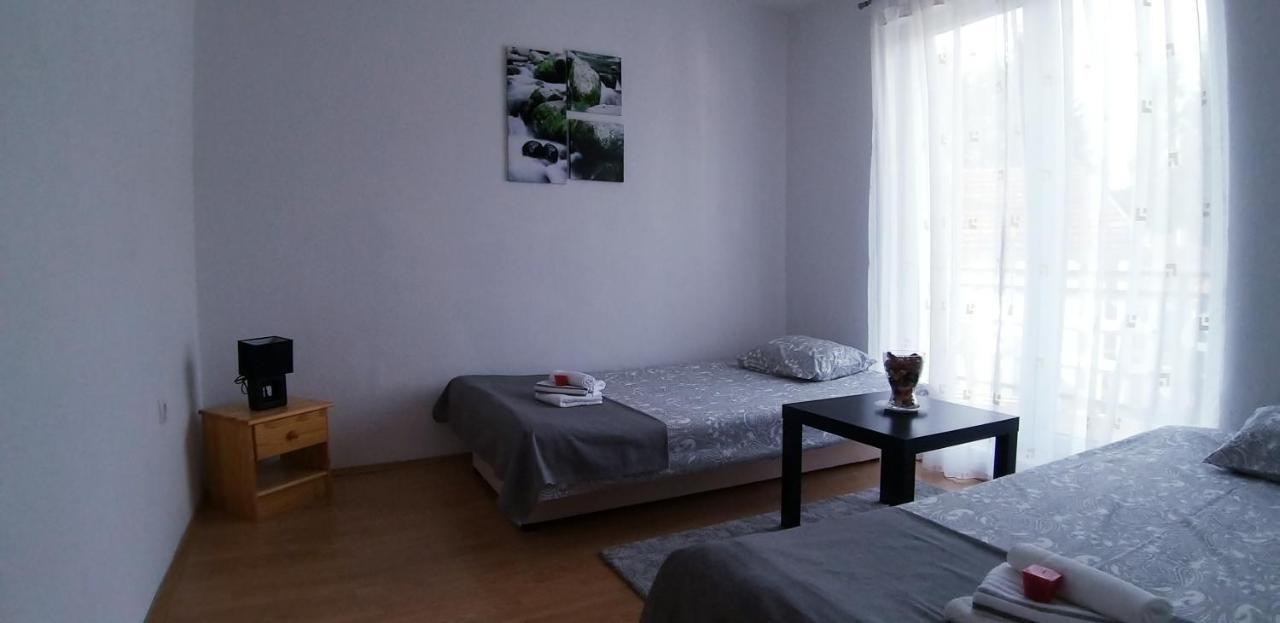 Apartment Sajra Kulen Vakuf Esterno foto